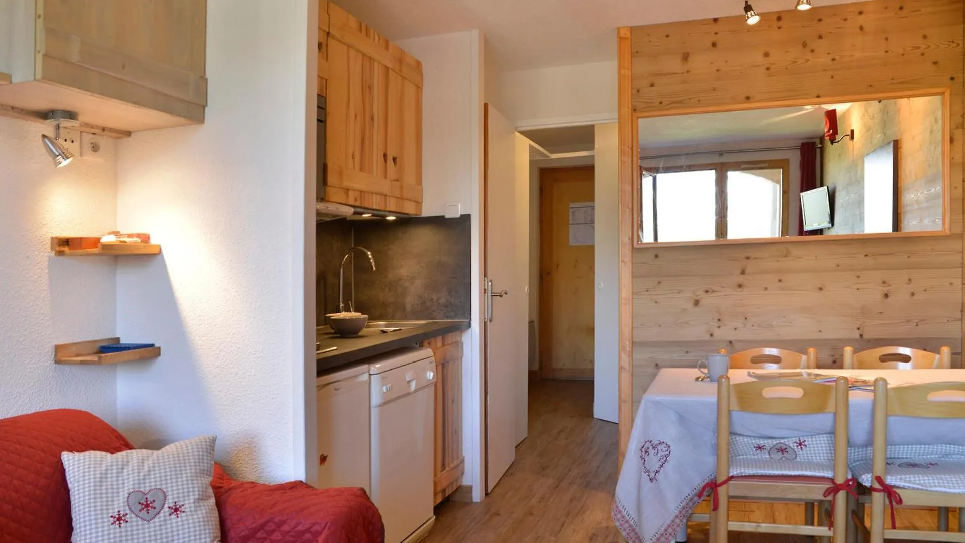 Studio Belle Plagne, 1 pièce, 4 personnes - FR-1-181-2294 La Plagne-Tarentaise